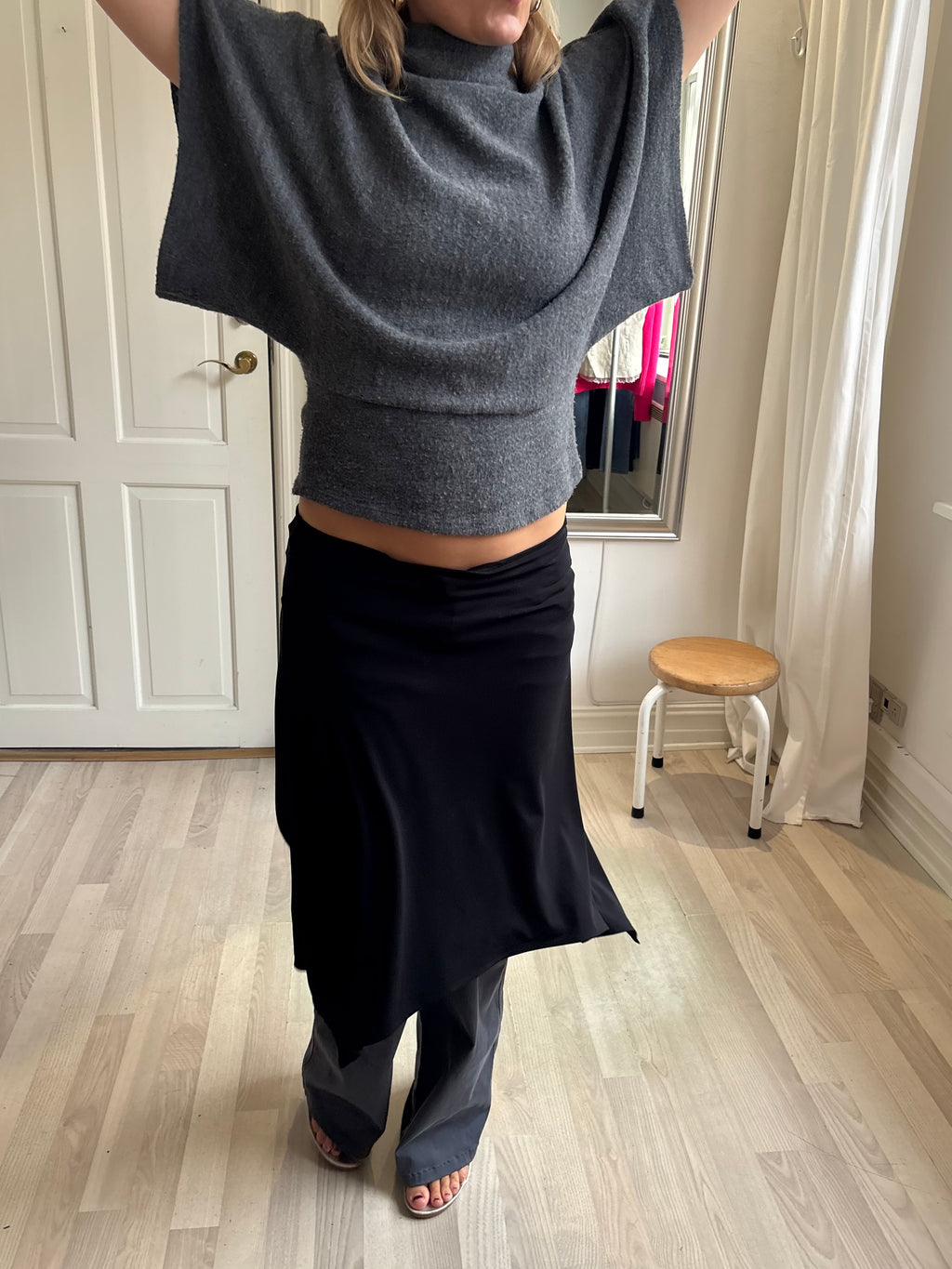 Grå flagermuse top