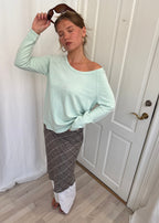 Slouchy turkis sweater