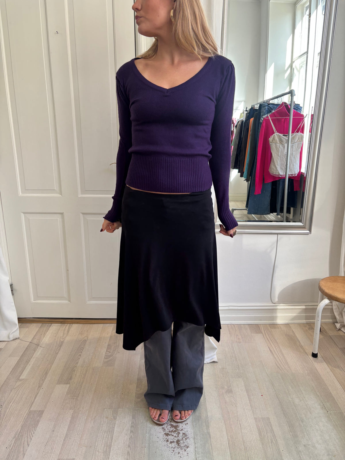 Lilla strik med V-hals