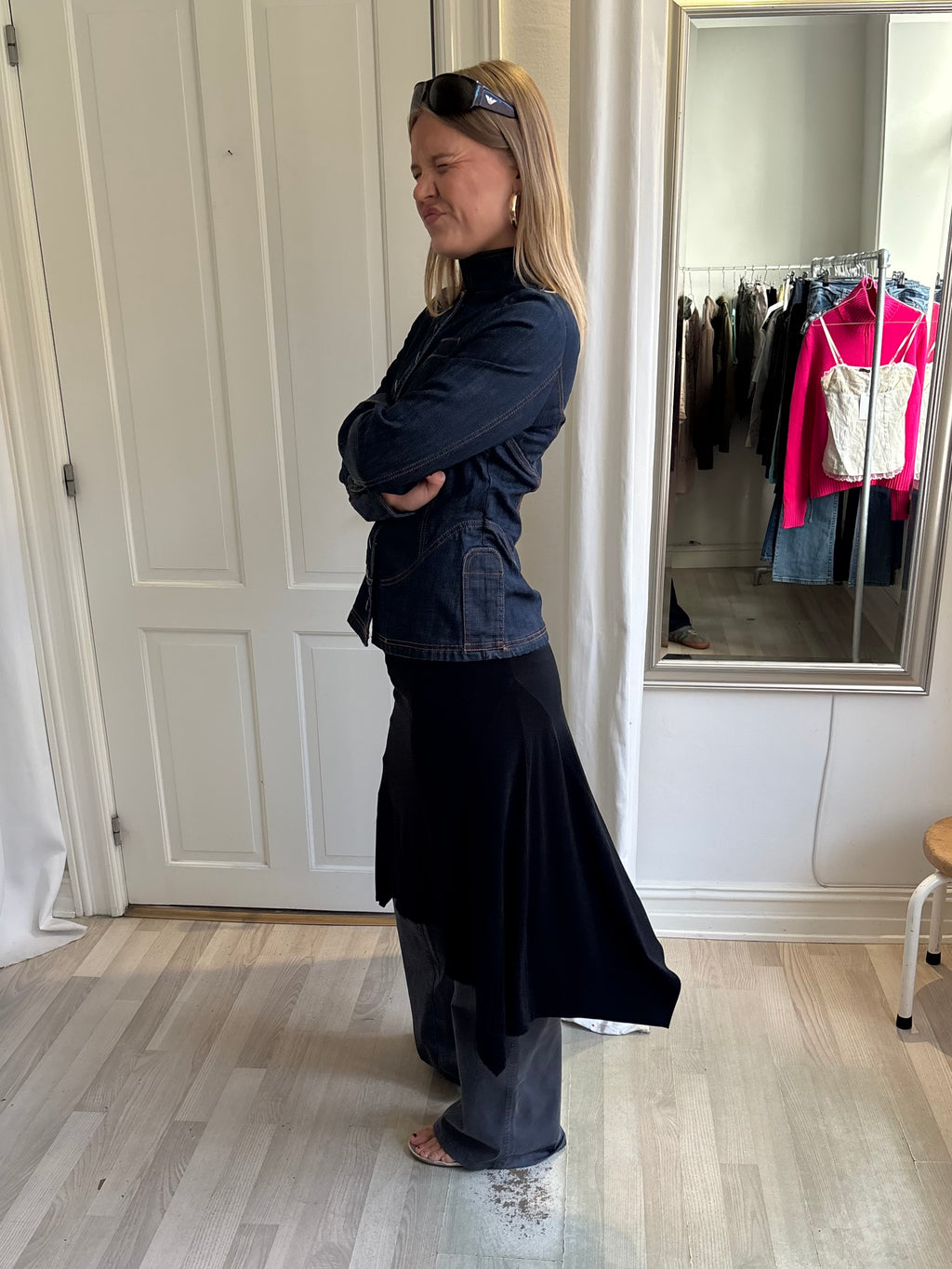Denimjakke med mange knapper
