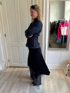 Denimjakke med mange knapper