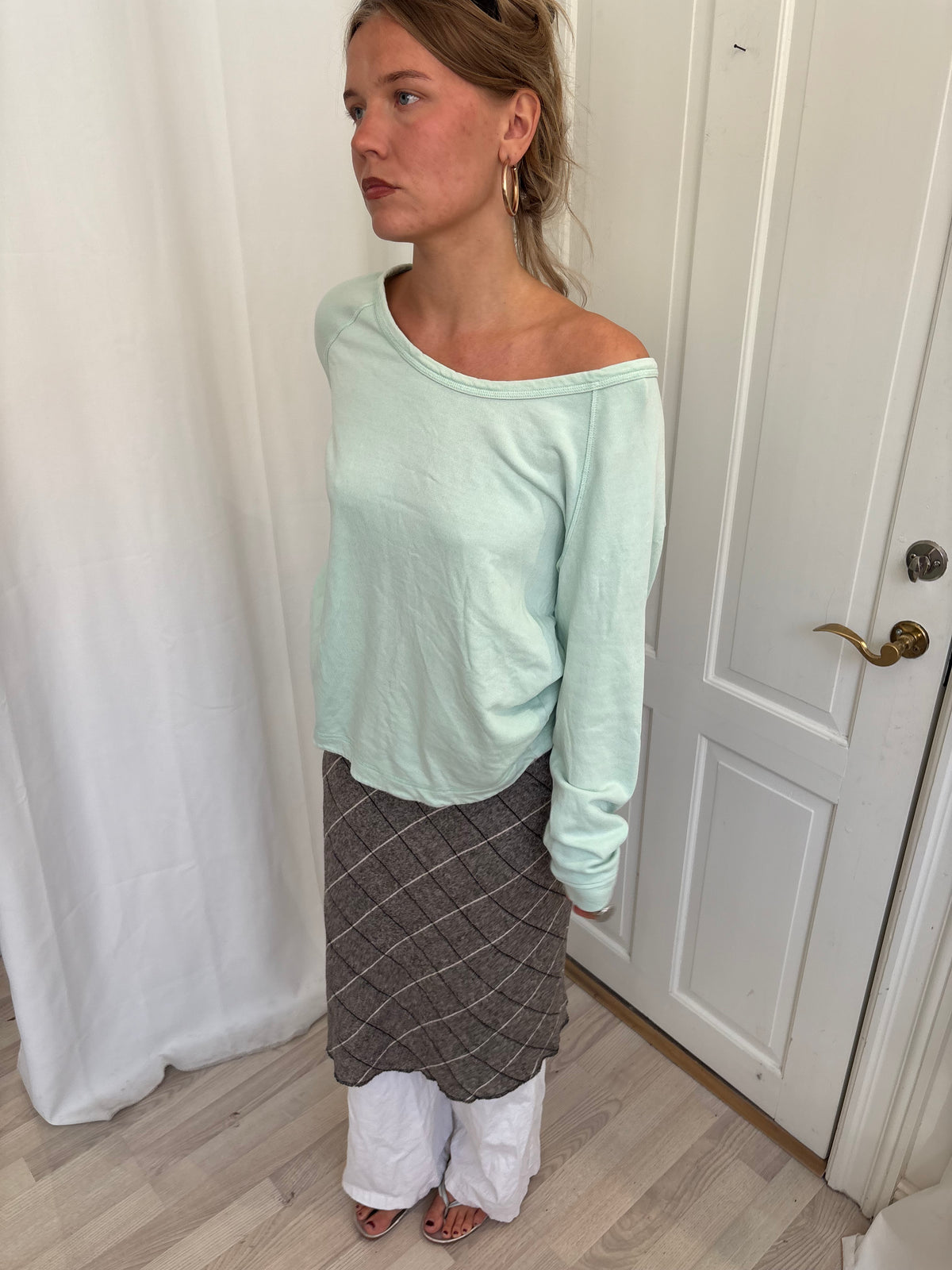 Slouchy turkis sweater