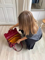 Rød "firkin" taske
